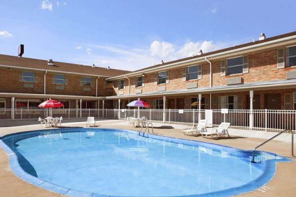 Ramada Sioux City