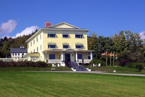 Rossmount Inn