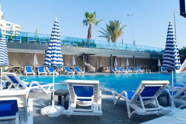 Relax Beach Hotel