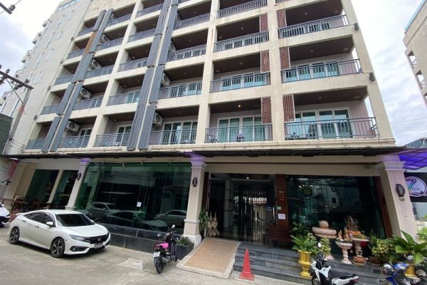 77 Patong Hotel & Spa