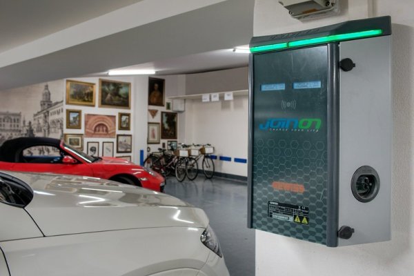 Art Hotel Commercianti