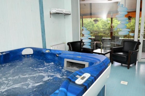 Atrium Mountain View Predeal