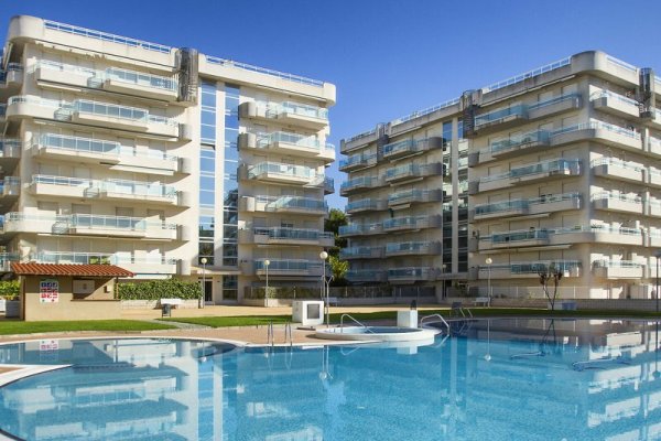 Apartments Larimar Salou Rentalmar Families Only