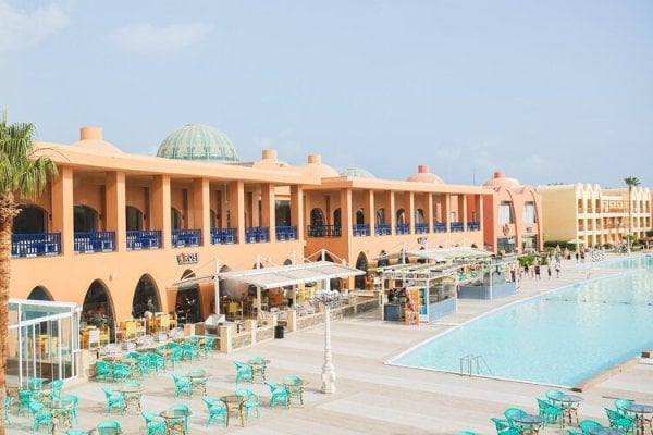 Titanic Palace