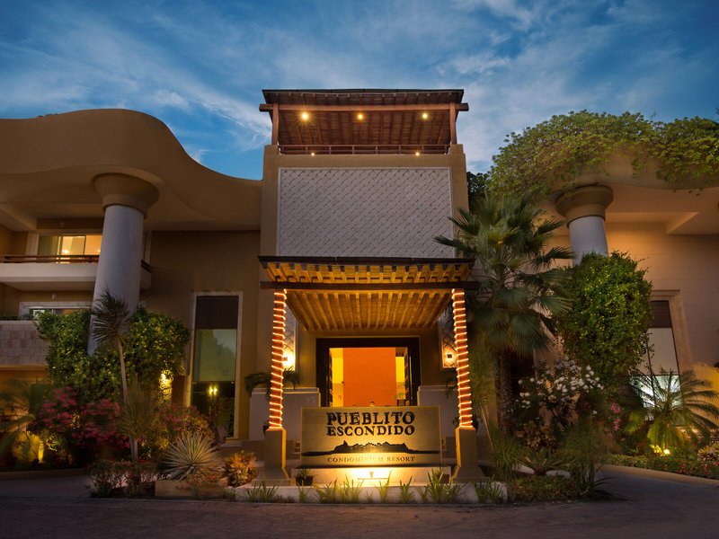 Pueblito Escondido Luxury CondoHotel