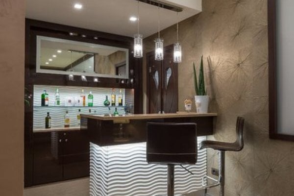 Magri's Hotel