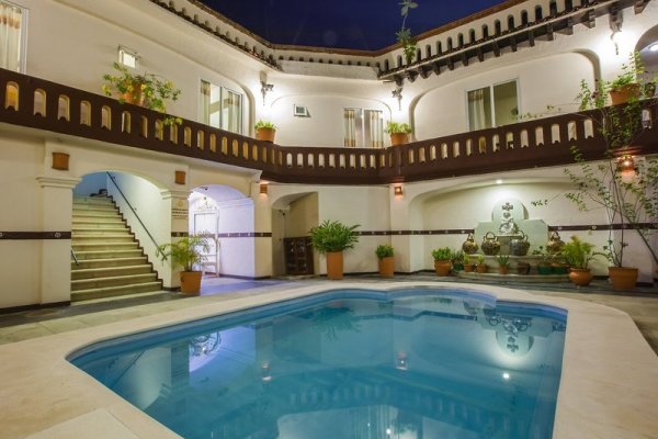 Vintage Hotel