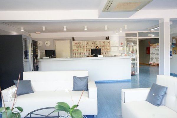 AHC Hoteles Low Cost Cáceres