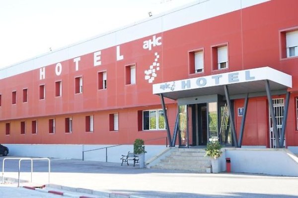 AHC Hoteles Low Cost Cáceres