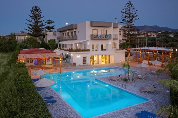 Anissa Oasis Beach