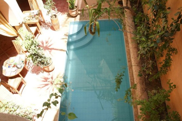 Riad Azenzer
