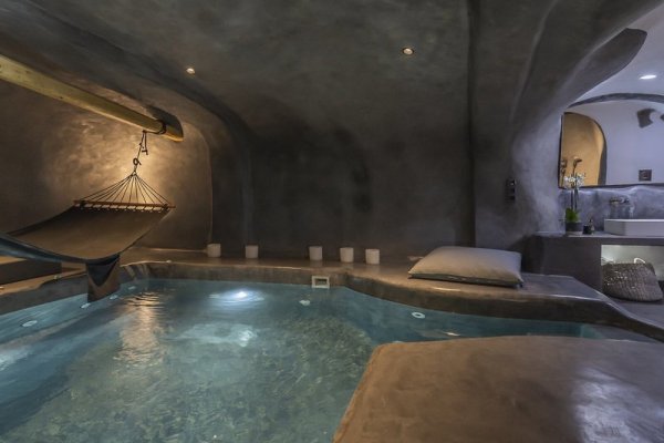 Sophia Suites