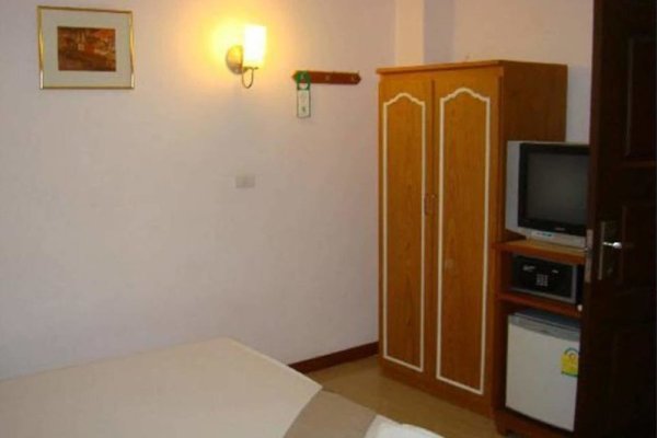 New Siam III Guest House