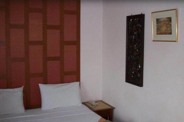 New Siam III Guest House