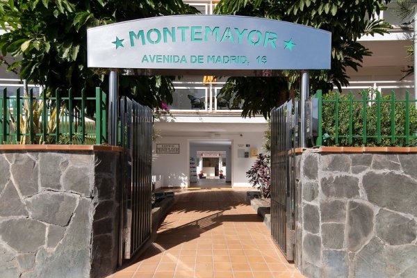 Apartamentos Montemayor