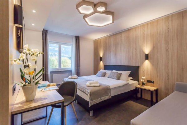 Tourist Hotel