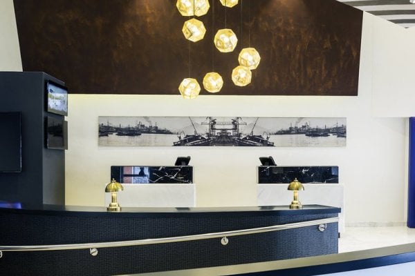 Mercure Bilbao Jardines De Albia