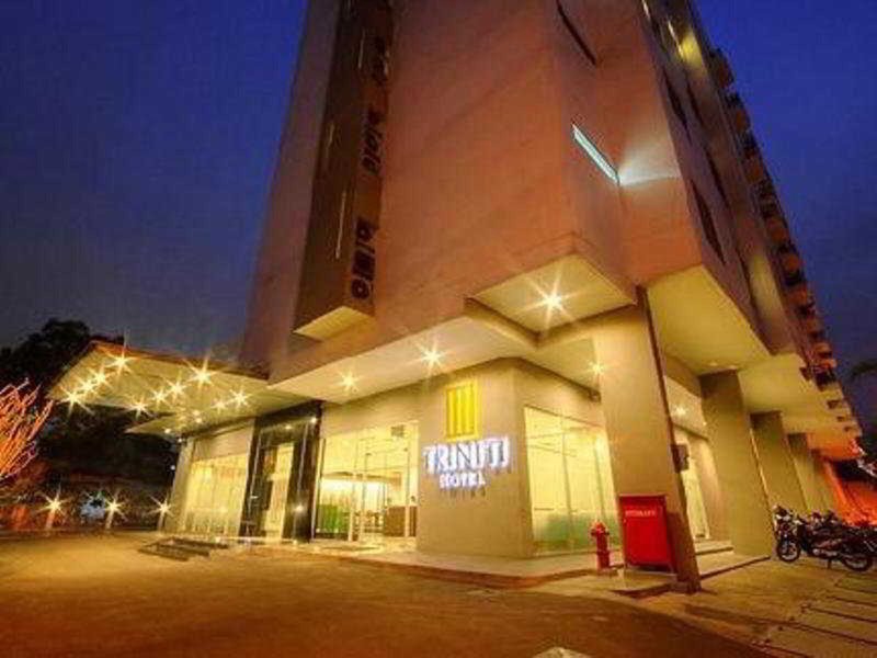 Triniti Hotel