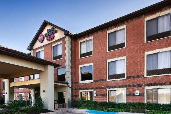 Best Western Plus DFW Airport Suites