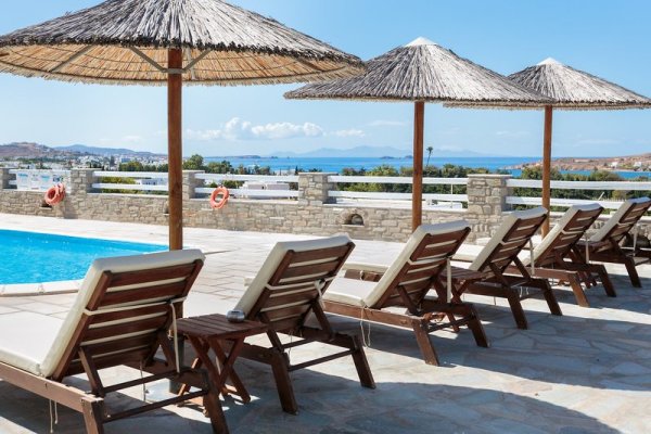 Pyrgaki Hotel