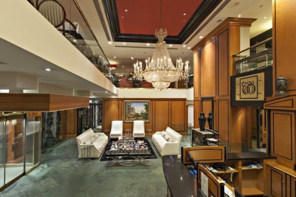 Le Cantlie Suites