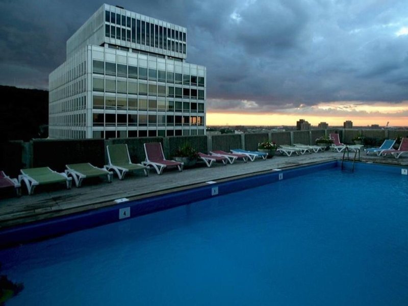 Le Cantlie Suites