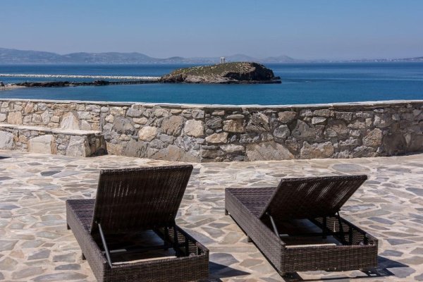 Iliada Suites