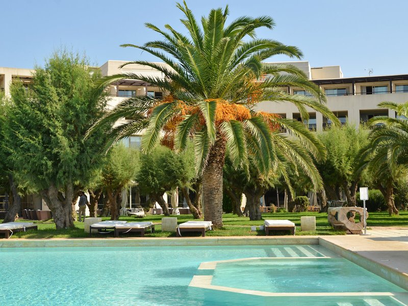Plaza Resort Hotel