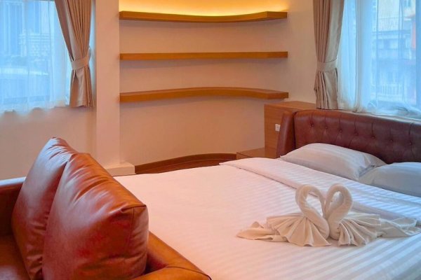 The Lodge Pattaya