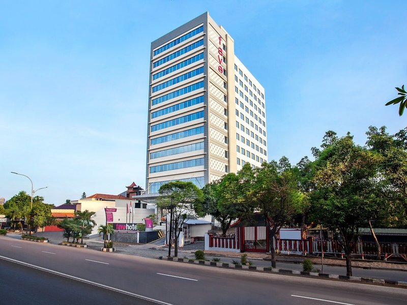 Favehotel Adi Sucipto Solo
