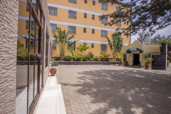 Emboita Hotel