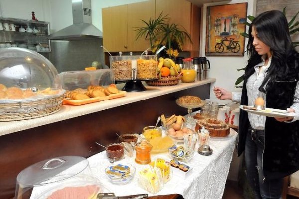 Apollon Hotel
