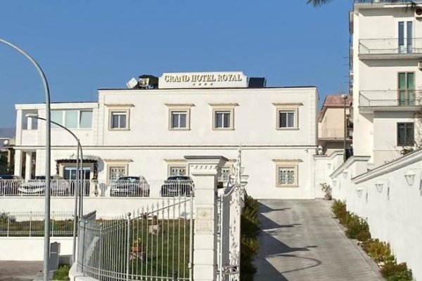 Grand Hotel Royal