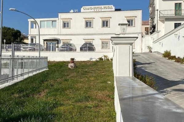 Grand Hotel Royal