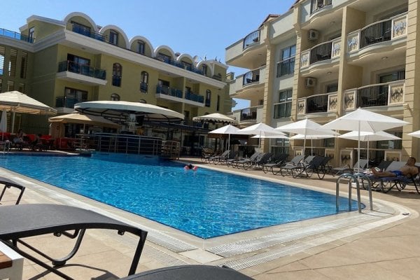 Karakas Apart Hotel 