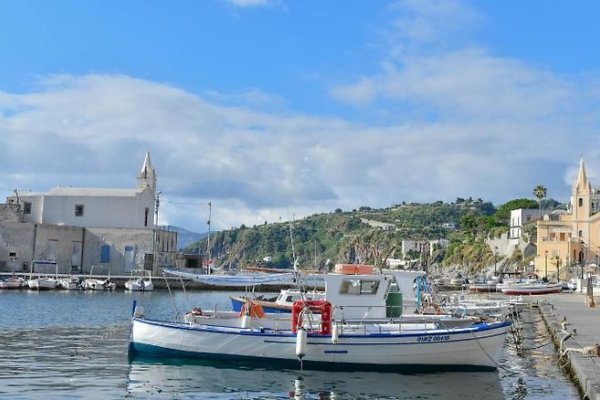 Mamamia Guesthouse