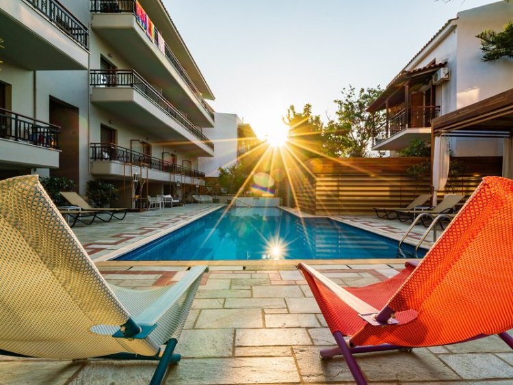 Bourtzi Boutique Hotel