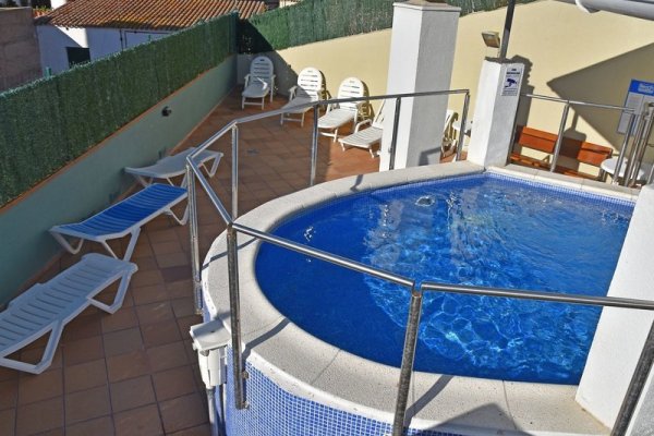 Apartaments Ar Dosjoimi