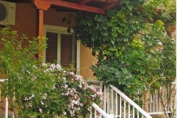 Stefanos Studios