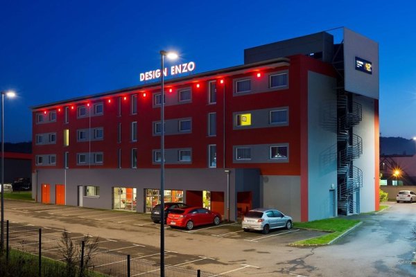 Kyriad Design Enzo Metz Sud Augny