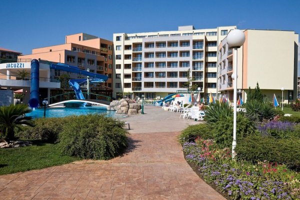 Trakia Plaza Apartments