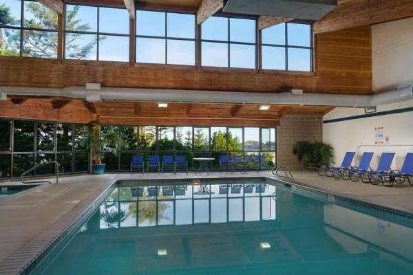 Best Western Agate Beach Inn
