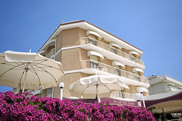 Hotel Excelsior