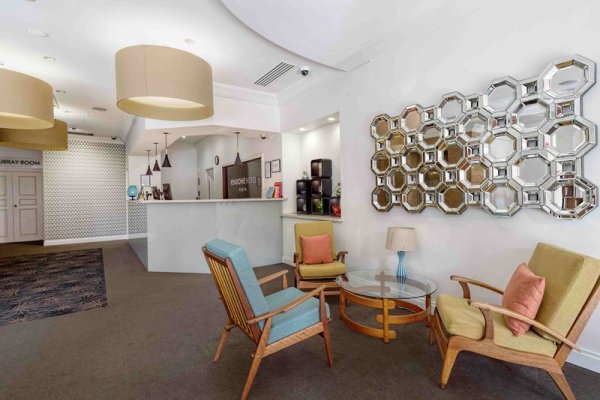 Pensione Hotel Perth