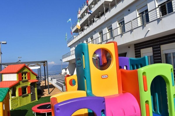 Miramare Grand Youth Hostel