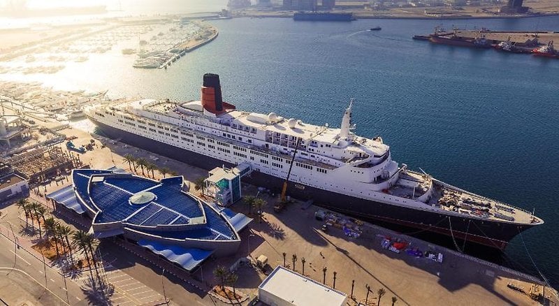 Queen Elizabeth 2