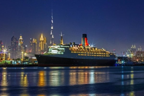Queen Elizabeth 2