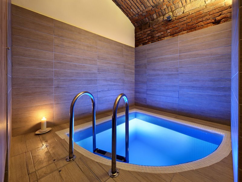 Absolutum Hotel