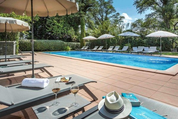 Hôtel Mercure Cavaillon Portes du Luberon