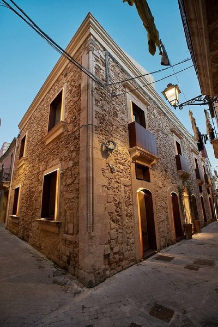 Palazzo Salomone